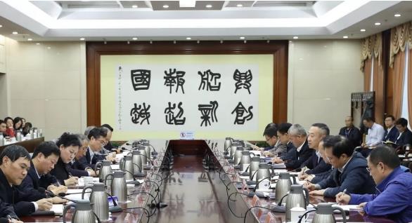 集團公司召開第一批“不忘初心、牢記使命”主題教育整治整改“回頭看”暨第二批工作推進會